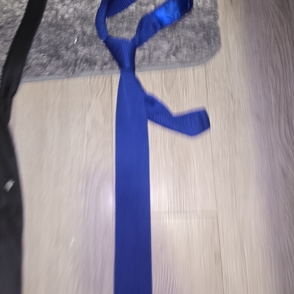 Guess Men's Knit Tie in Royal Blue - Picture 12 of 15